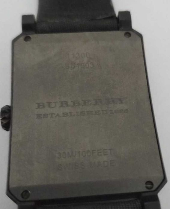 Relógio Burberry - "Nova Check" Black