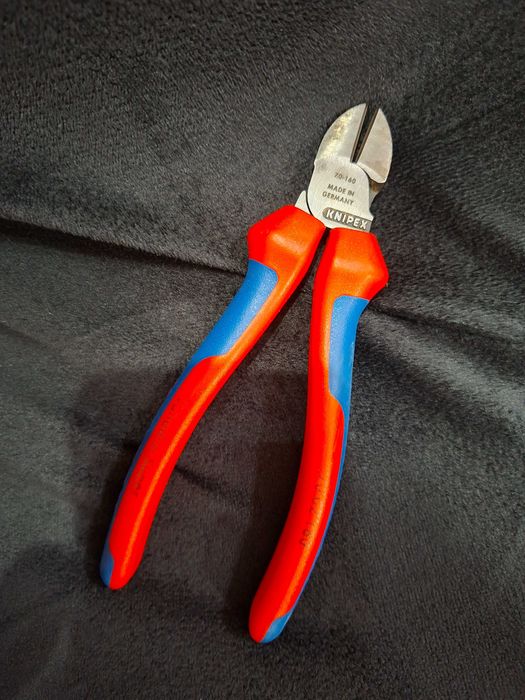 Knipex 70 02 160 szczypce tnące boczne 160mm