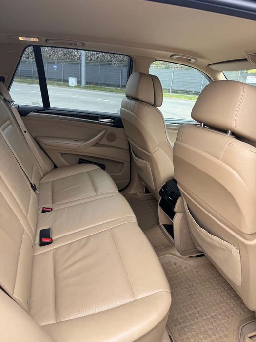BMW X5 BMW X5 2011 Niski przebieg