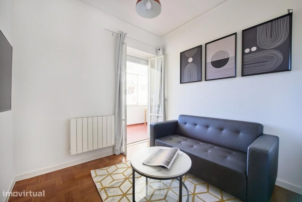 Quarto - localizado em Entrecampos Lisbon