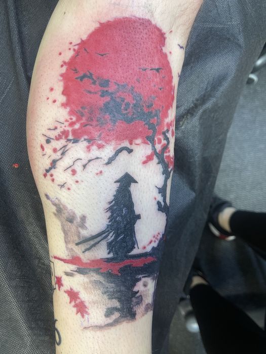 Тату модель шукаю