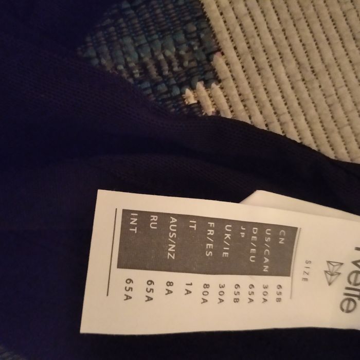 Biustonosz sportowy Yvette 65A, 70A nowy z metką