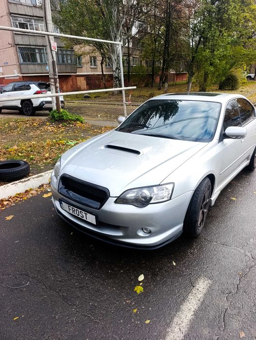 Продам пушечку,едет на все деньги свои автомат плавен, ТО вовремя, сделано многое по авто...колеса зима- Nokian nord лето Goodyear. Диски R17 SL01 JP очень дорогие... Музыка, блютуз,печка,кондей все работает! Едет бодро на все 260! Цена без торга!