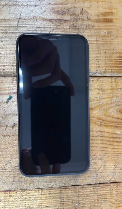 iPhone 11 64gb black