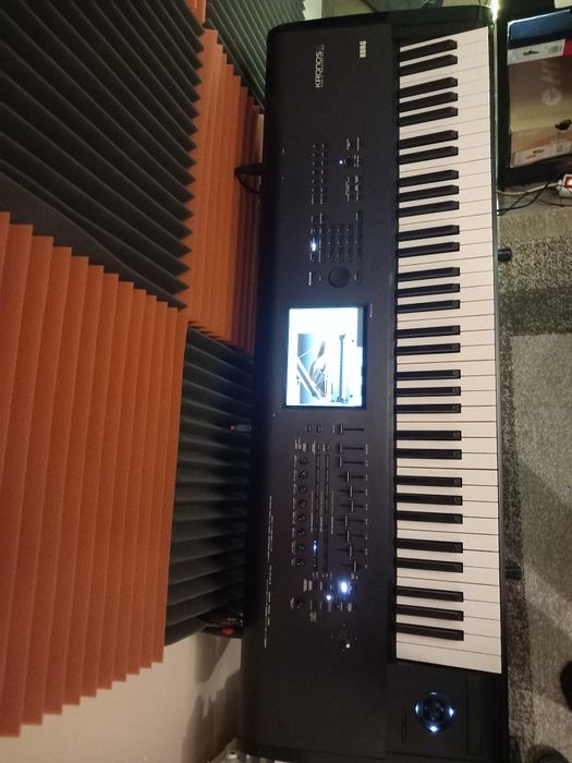 Sprzedam Korg Kronos X 73