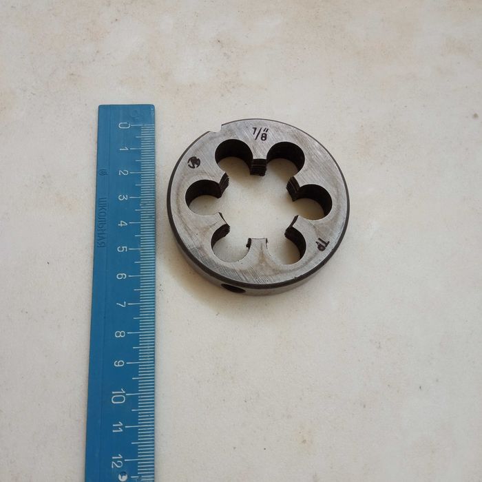 Фреза отрезная угловая модульная Метчик М20х1.5 Плашка 7/8", Масленка