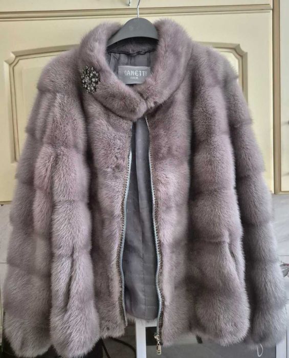 Норкова шуба автоледі