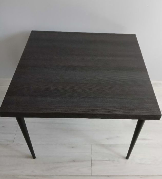 Stolik 65 cm x 65 cm