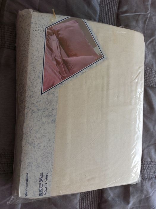 Lençóis de flanela com 2 fronhas