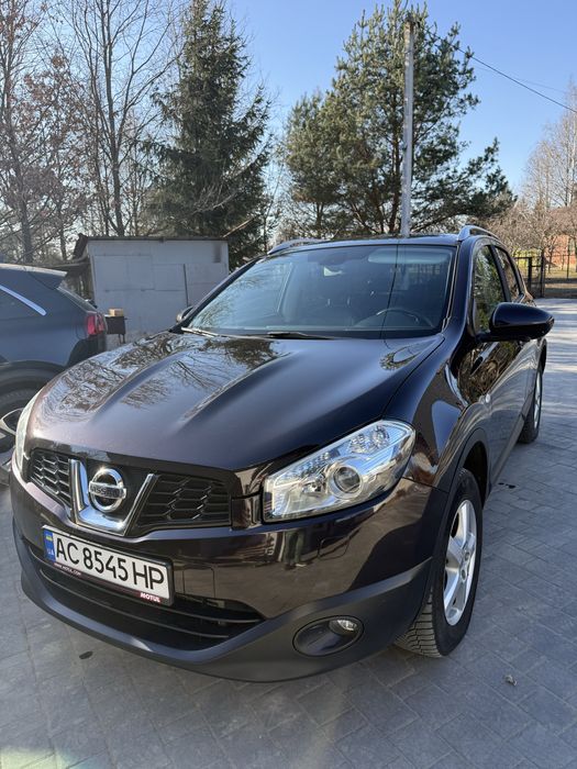 Nissan Qashqai J10