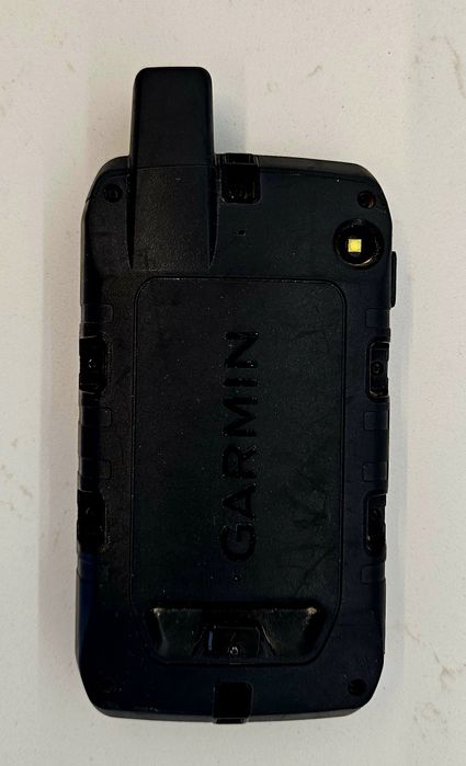 Vendo gps garmin montana 700
