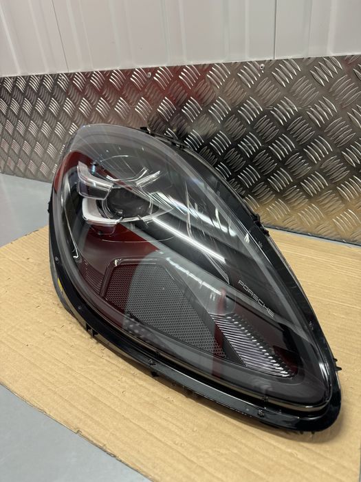 Prawa Lampa PORSCHE MACAN 95B FULL LED LIFT USA Reflektor Prawy