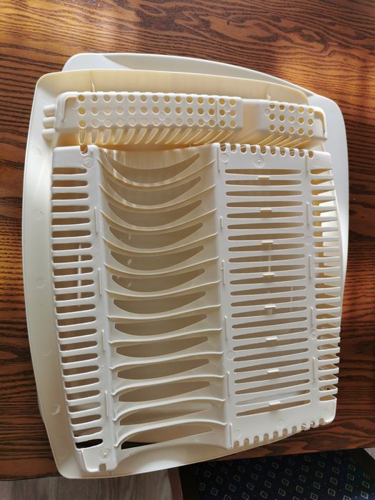 Suszarka do naczyń kremowa