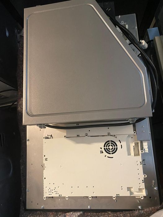 Miele KMDA7774FL Indukcja z wyciągiem Bezramkowa Powystawowa