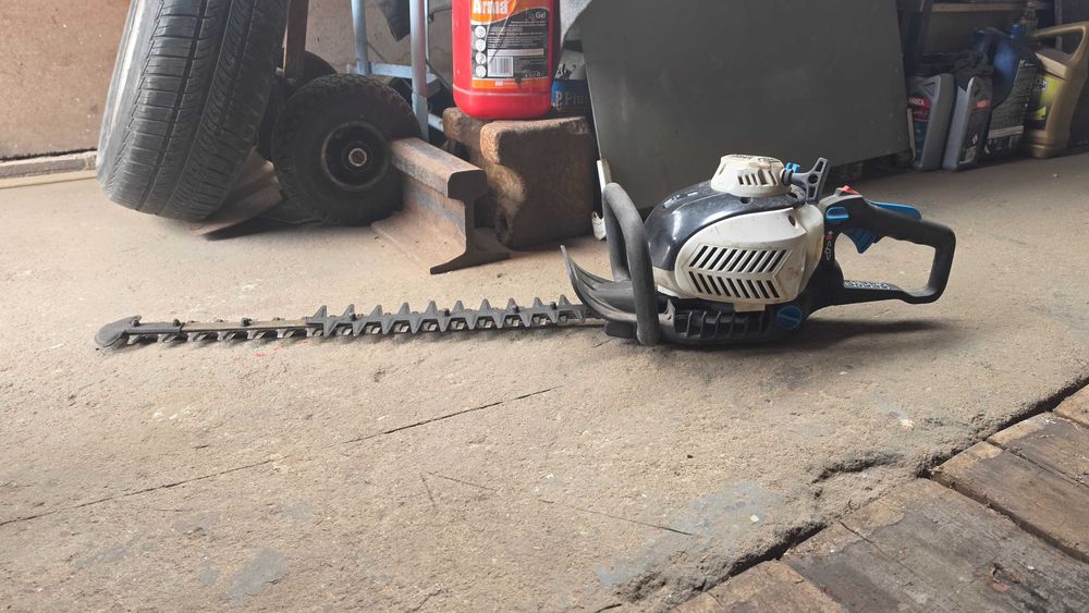 Tesoura de sebes / corta arbustos profissional