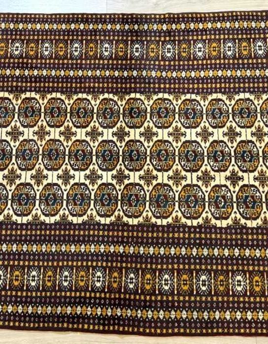 Tapete Oriental BUCHARA original, tecido à mão no Paquistão, Lã sobre Algodão, com 191cm x 123cm