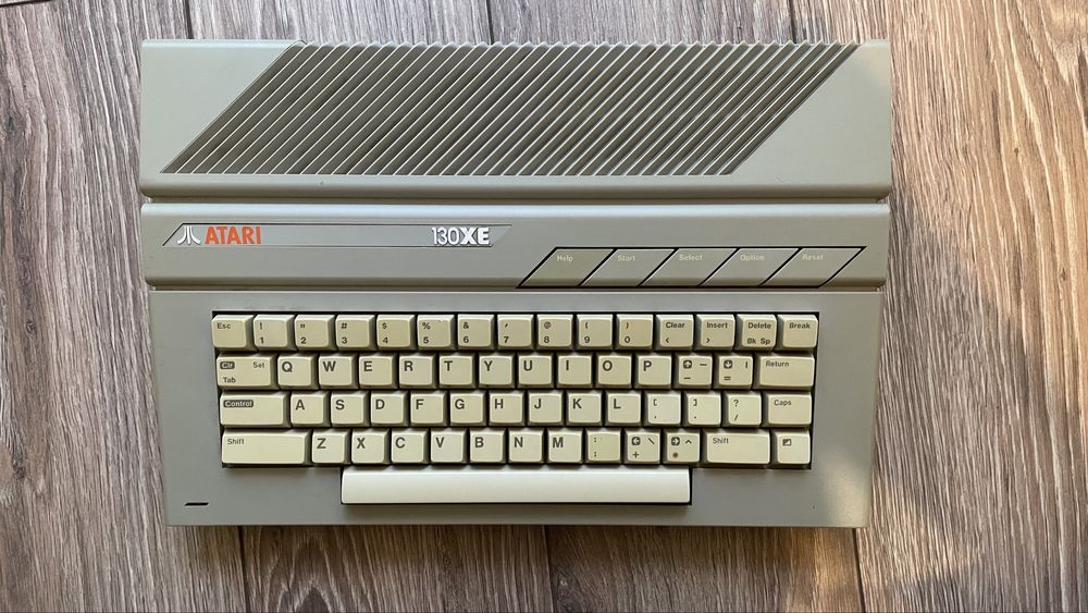 Retro Atari 130 XE rzadki model