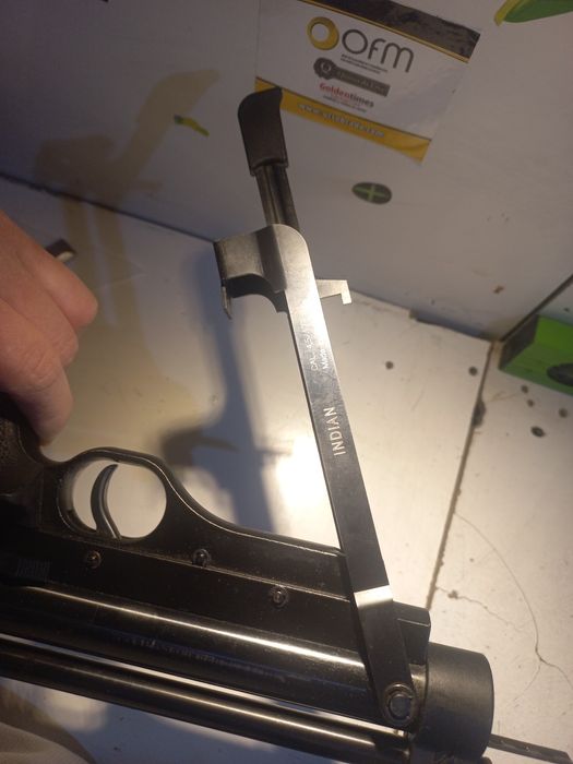 Arma de pressão de chumbo 4.5