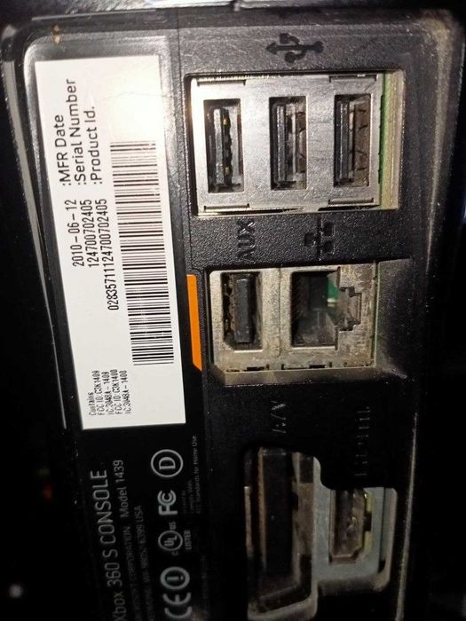 Ігрова приставка Xbox 360 Slim Freeboot  + 2 Геймпади + БЖ