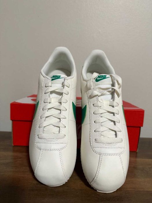 Nike Cortez 'Sail Stadium Green'.
