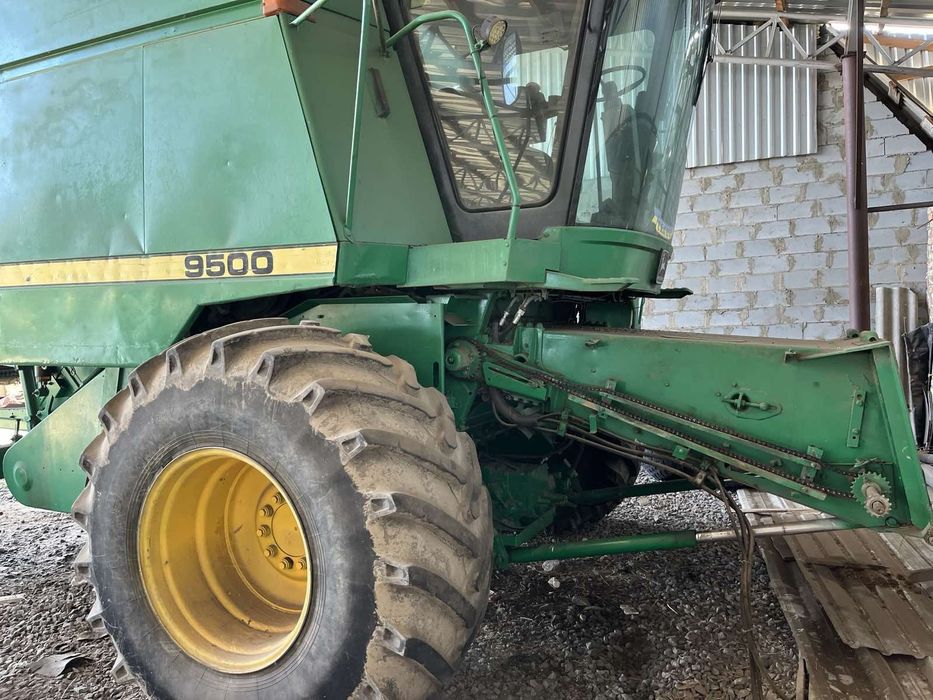 Комбайн Джон Дір 9500, JOHN DEERE, з жаткою ФЛЕКС 925, візком, 1997 р.