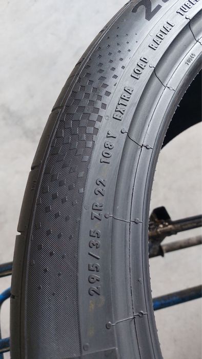 295/35/22 R22 Continental SportContact 6 4шт