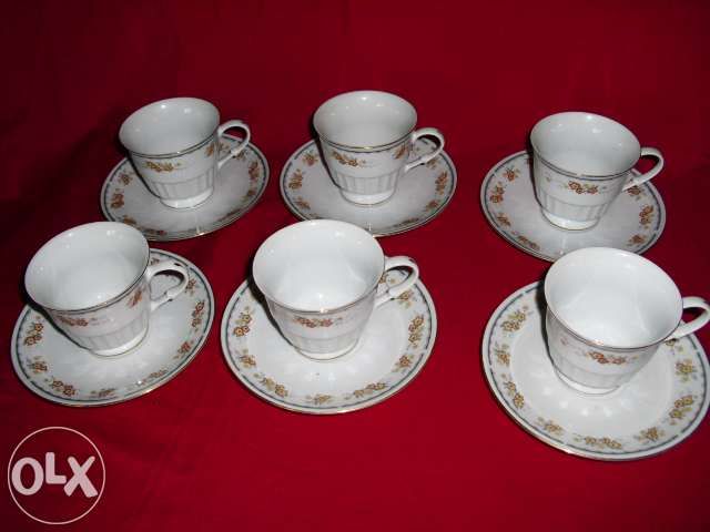 Conjunto louça antiga : 6 chavenas com 6 pires