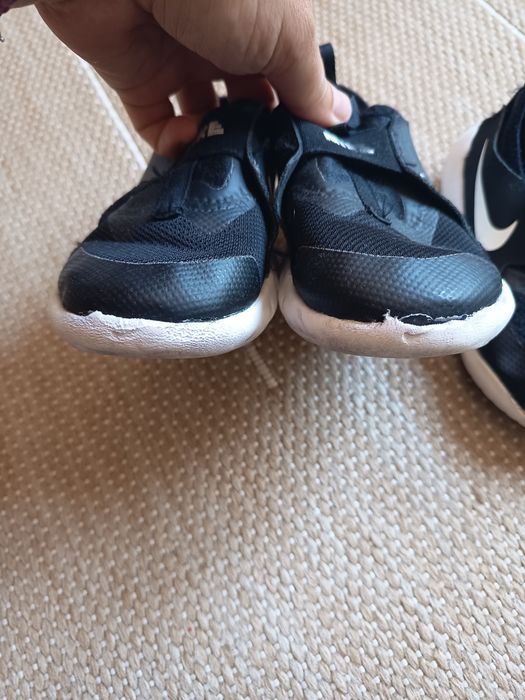 Tênis Criança Nike: Preço pelos 3 pares.