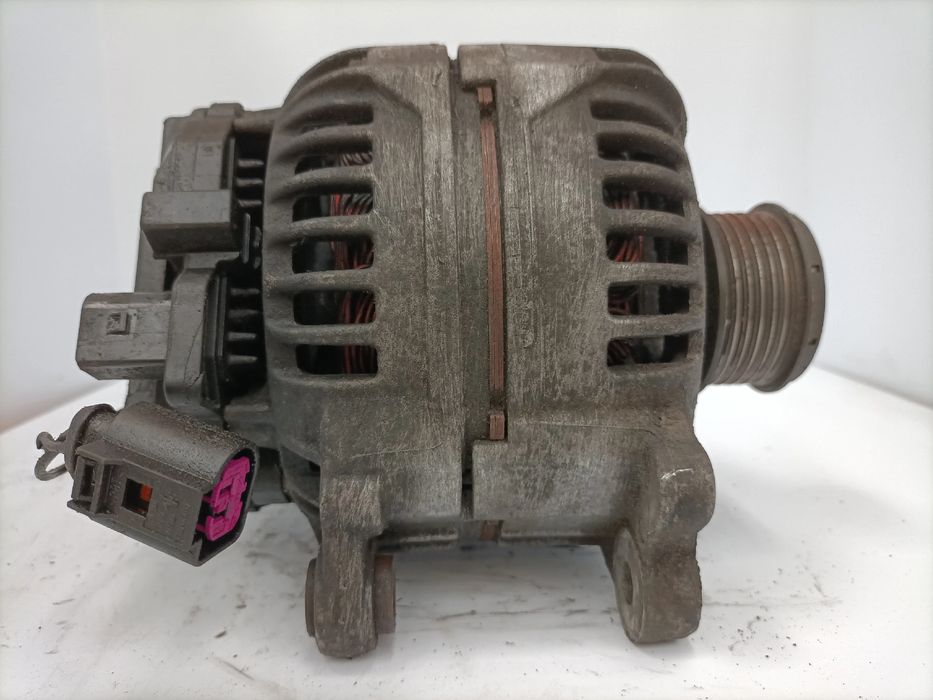 Alternador AUDI A4 (8D2, B5)