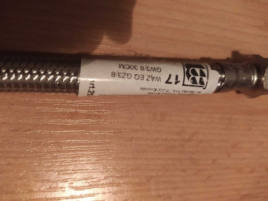 Wąż ze stali nierdzewnej