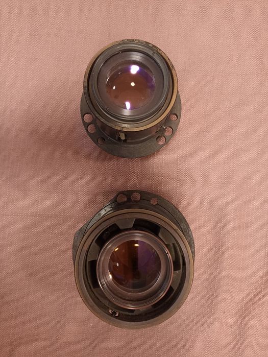Кінопроекційні об'єктиви та анаморфотна насадка 35 НАП2-3