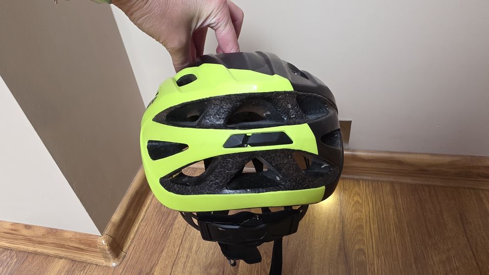 Kask rowerowy MTB 500 w kolorze czarno- limonkowym