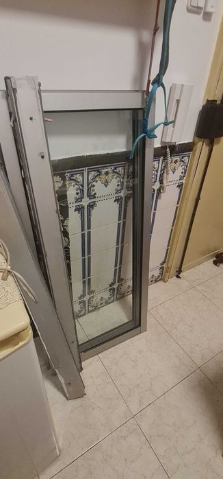 Janelas de correr em alumínio vidro simples