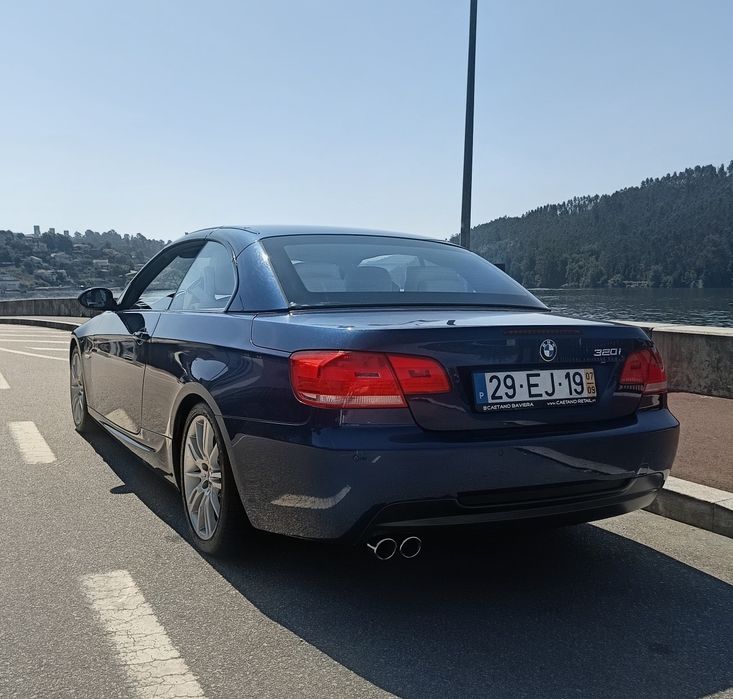BMW e93 320i Cabrio