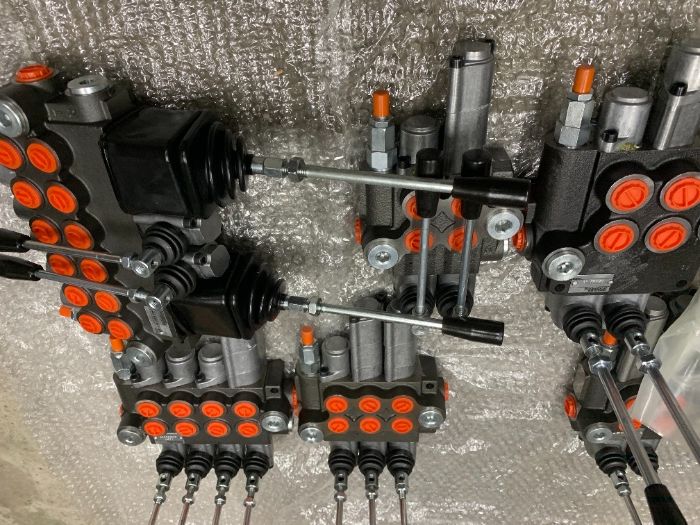 Гидрораспределители болгарские на МТЗ, ЮМЗ, Т16, Кун, К700, Т150, Т40