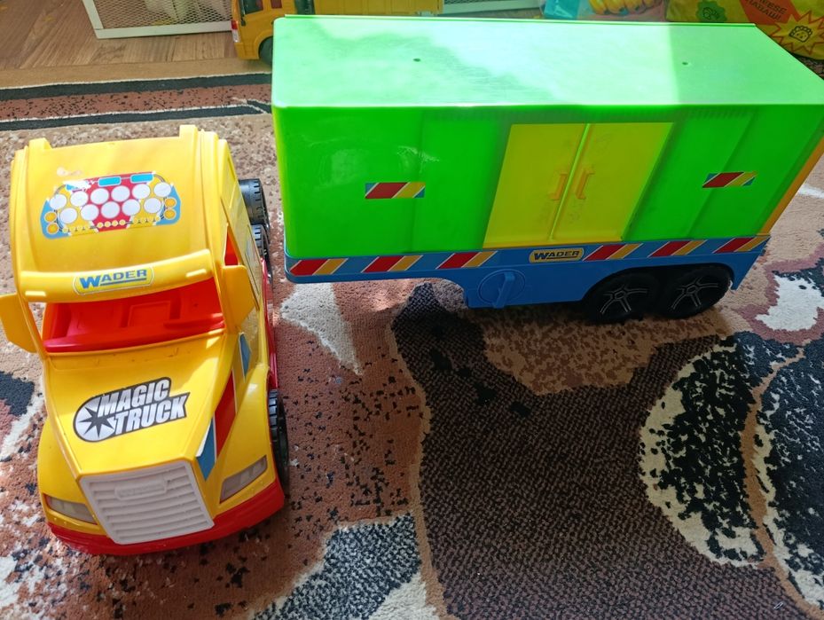 Грузовик Wader Magic Truck Basic
