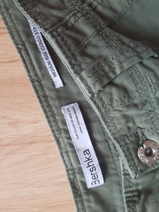 Nowe bojowki damskie marki Bershka rozmiar XS/S .