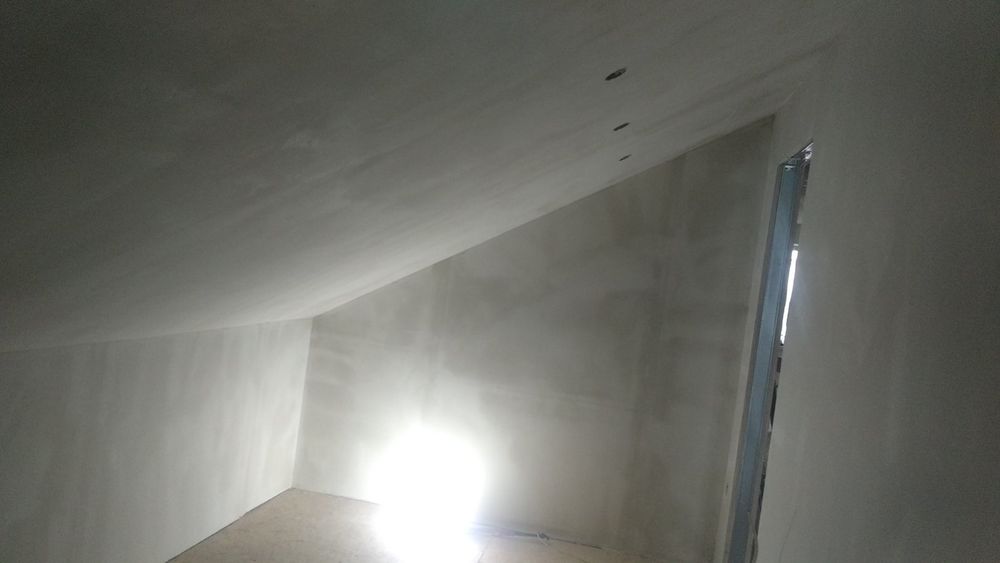 Продається будинок з мансардою 180м² .