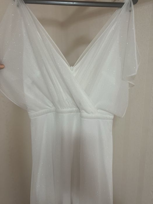 Весільна сукня в пол