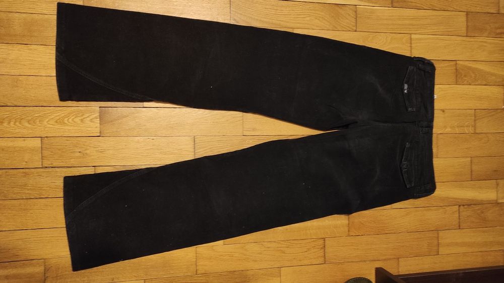 Sztruksy Armani jeans rozm. 27