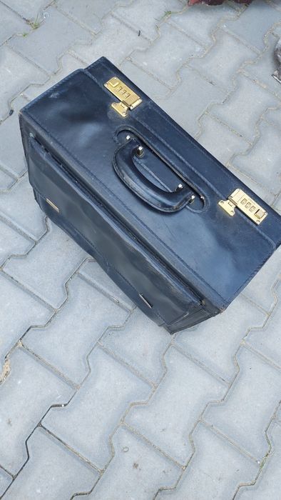 Walizka skórzana torba