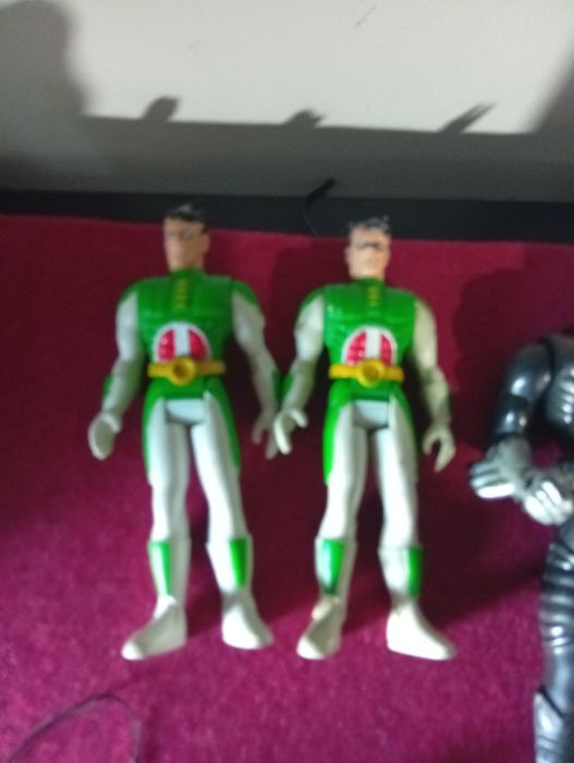 Conjunto de figuras dc e marvel antigas
