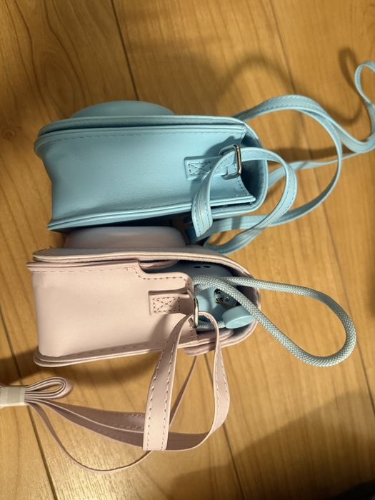 Instax mini 11 com duas bolsas