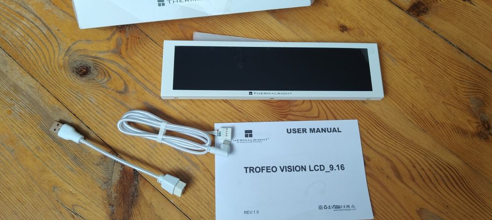 Thermalright trofeo vision 9.16 lcd dotykowy ekran