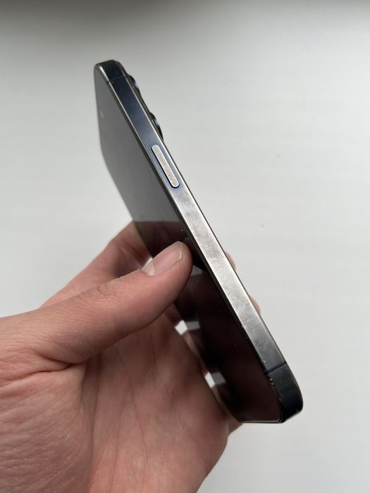 Iphone 15 pro 128 gb•Айфон 15 про 128 гб.