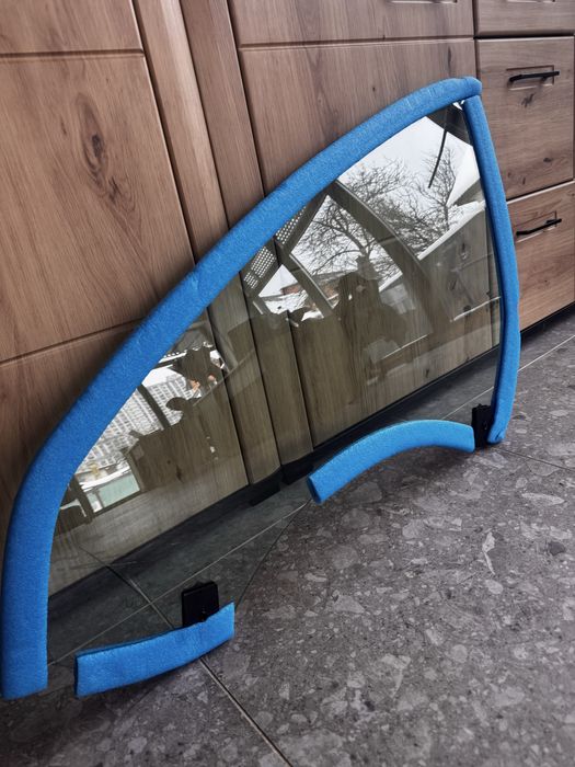 СКЛО Ліве подвійне Tesla Model 3 / 3 HIGHLAND ОРИГІНАЛ