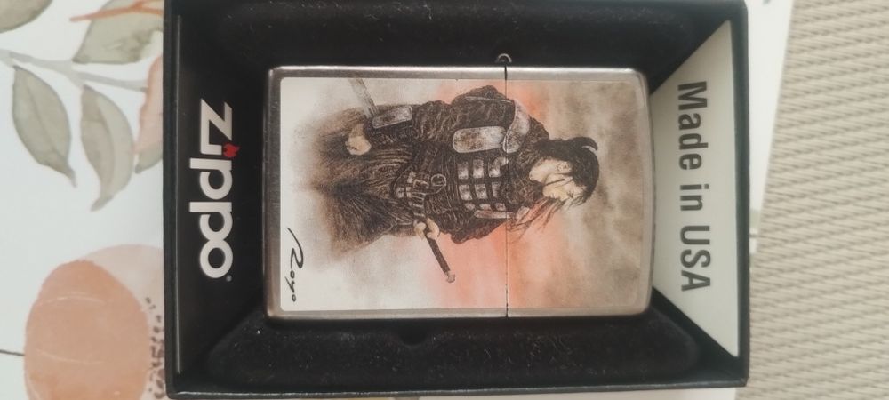 Zapalniczka Zippo Luis Royo Samuraj