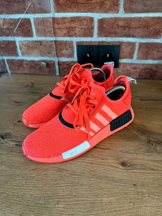 Adidas NMD R1 red