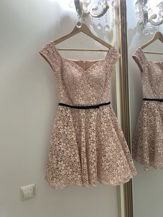 Коротка коктейльна сукня. Туретччина