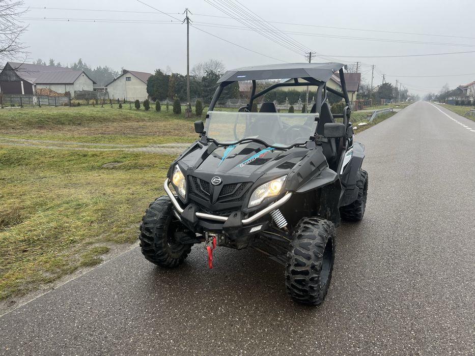 Buggy Cf-Moto 800 Z-force kat. B + pług